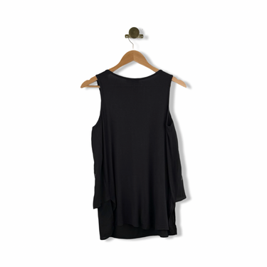 DG2 Embroidered Shell Top