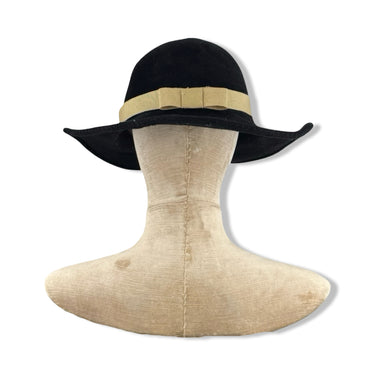 Vintage Savoir Faire Floral Applique Hat