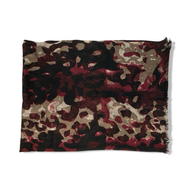 Patterned Frayed Trim Scarf