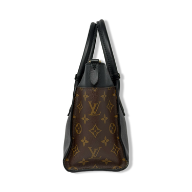 Louis Vuitton Monogram On My Side PM