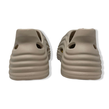 Yassia Cutout Clogs