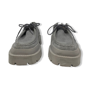 te. shoes Lace up Loafers